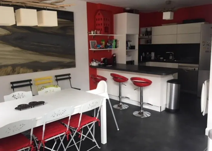 Casa vacanze Grande Maison à 300m Et Commerces, Parking 2places Et Linge Inclus